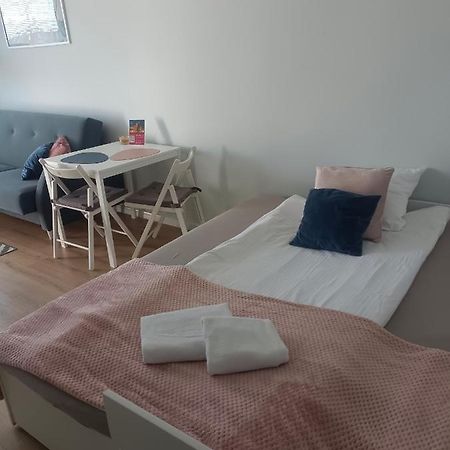 Przytulny Apartament Blisko Morza Danzica Esterno foto